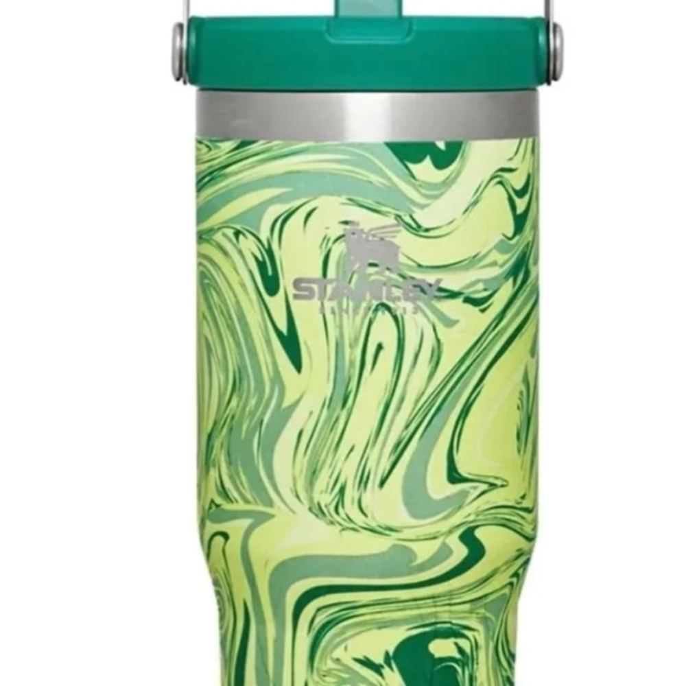 NWT Stanley Vibrant Green Patterned Tumbler